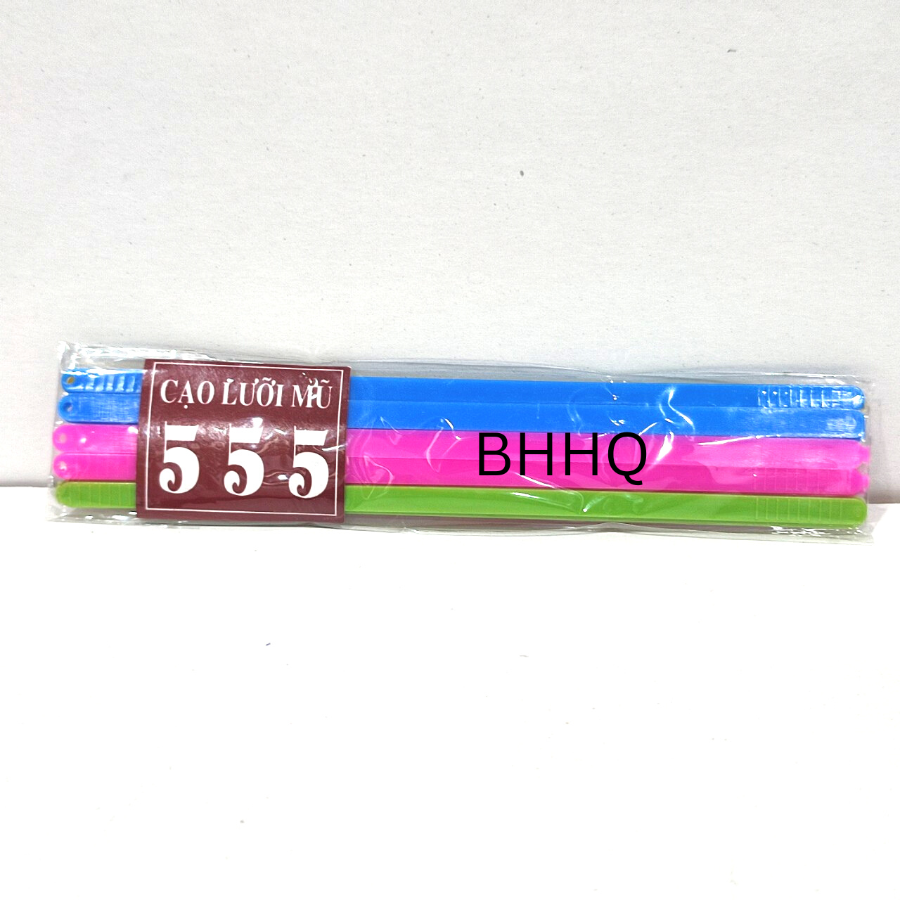 20 que cạo lưỡi nhựa dày dạng thẳng.