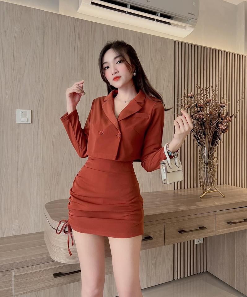 Set vest croptop, chân váy ôm body rút dây vải ford