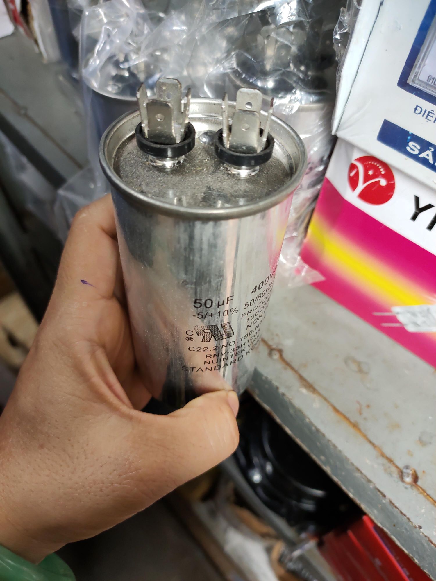 Tụ nhôm điều hoà 50uf 400v