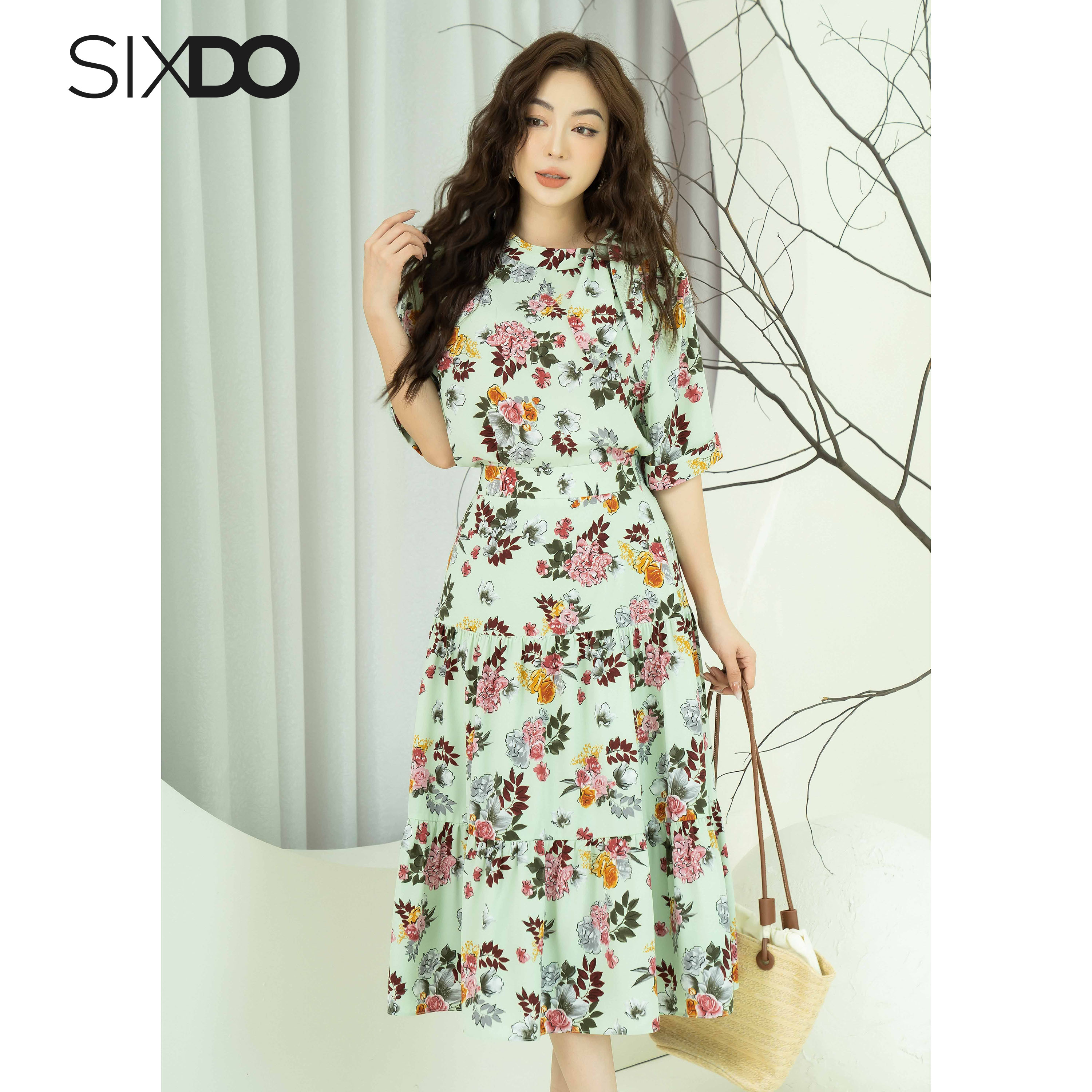 Áo lụa hoa tay lửng SIXDO (Floral Silk Top)