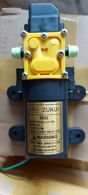 Máy bơm tăng áp MINI 12V ZUKUI lưu lượng 5L/ phút ứng dụng rộng rải trong phun sương tưới lan rửa xe