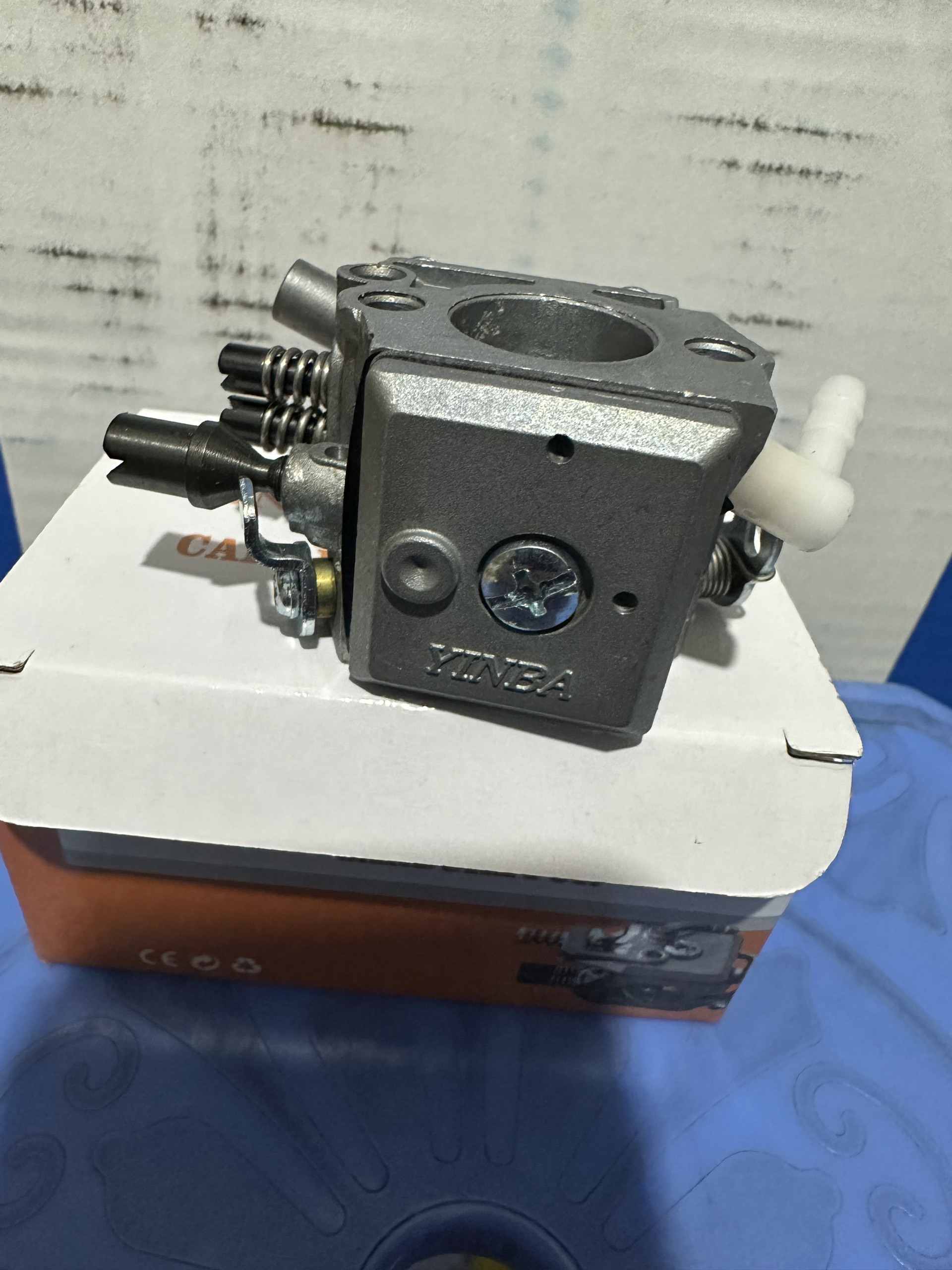 BÌNH XĂNG CON ( BỘ CHẾ HÒA KHÍ) MÁY CƯA XÍCH 381