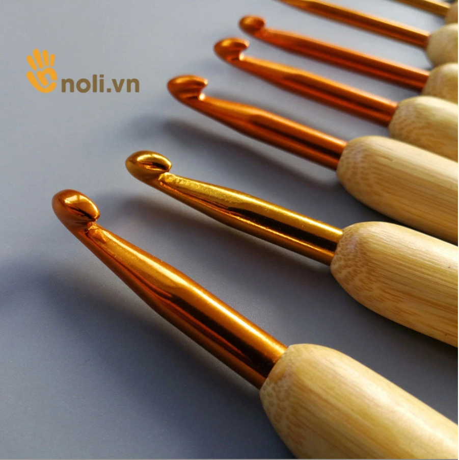 Bộ kim móc cán gỗ 8 cây - Móc len
