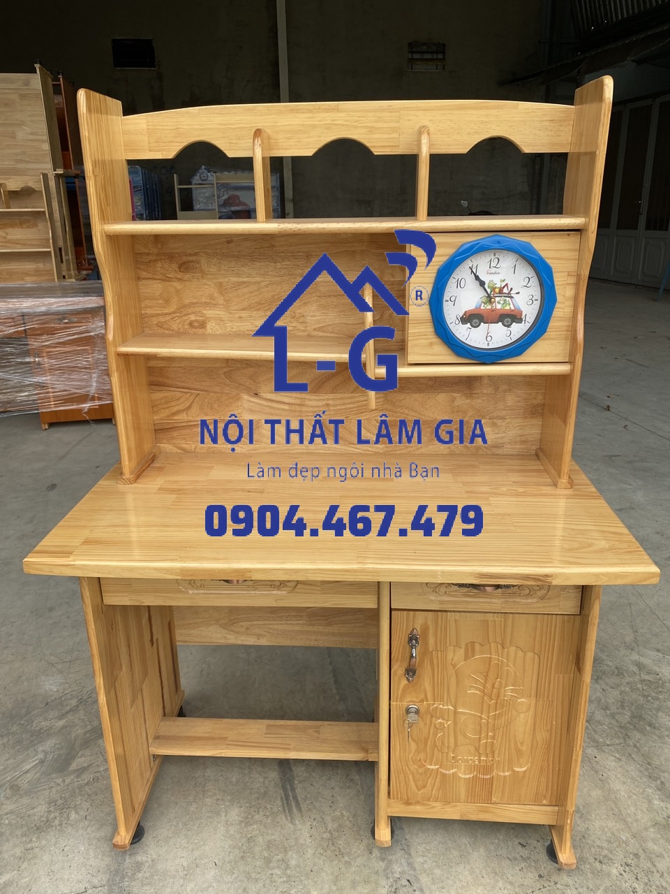 BÀN HỌC SINH GỖ THÔNG KÈM ĐỒNG HỒ - MIỄN PHÍ SHIP
