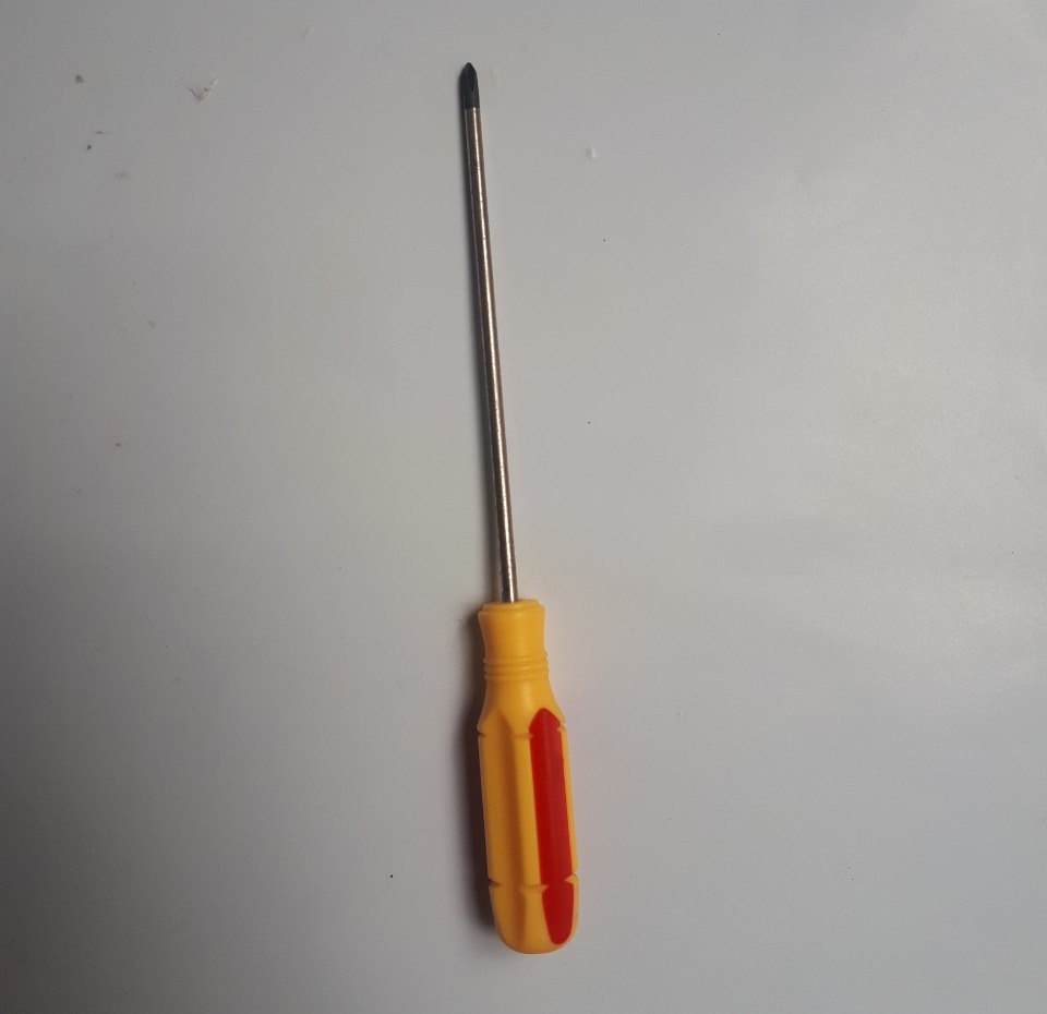 (Combo 2 chiếc) tô vít nhỏ gồm 1 chiếc 2 cạnh  và 1 chiếc 4 cạnh dài 10cm  thân phi 3mm