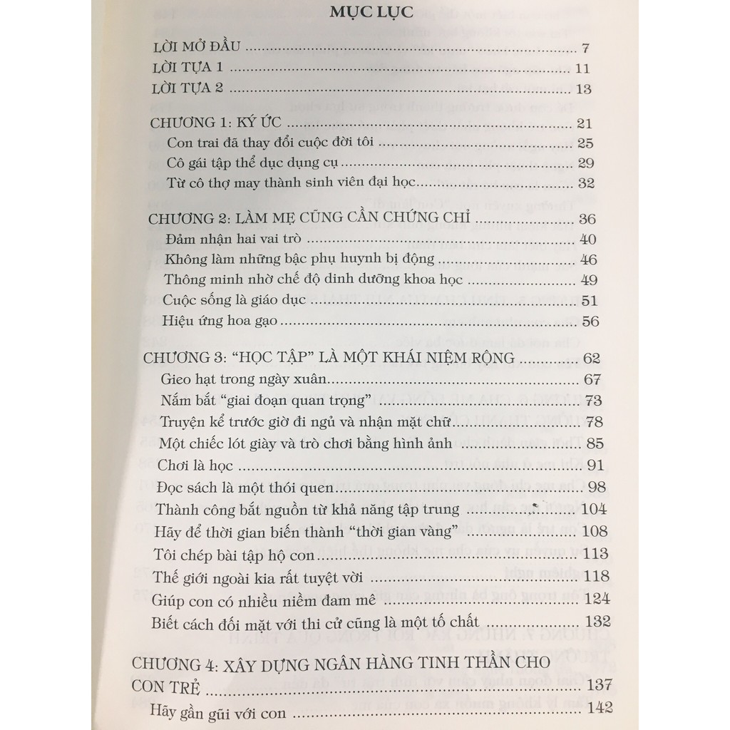 Sách Mẹ Luôn Đồng Hành Cùng Con