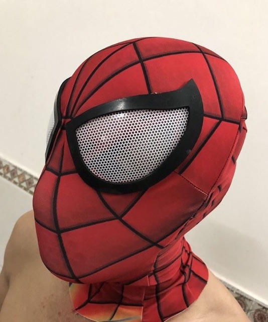 Mặt nạ nhện spider man kèm ảnh thật 