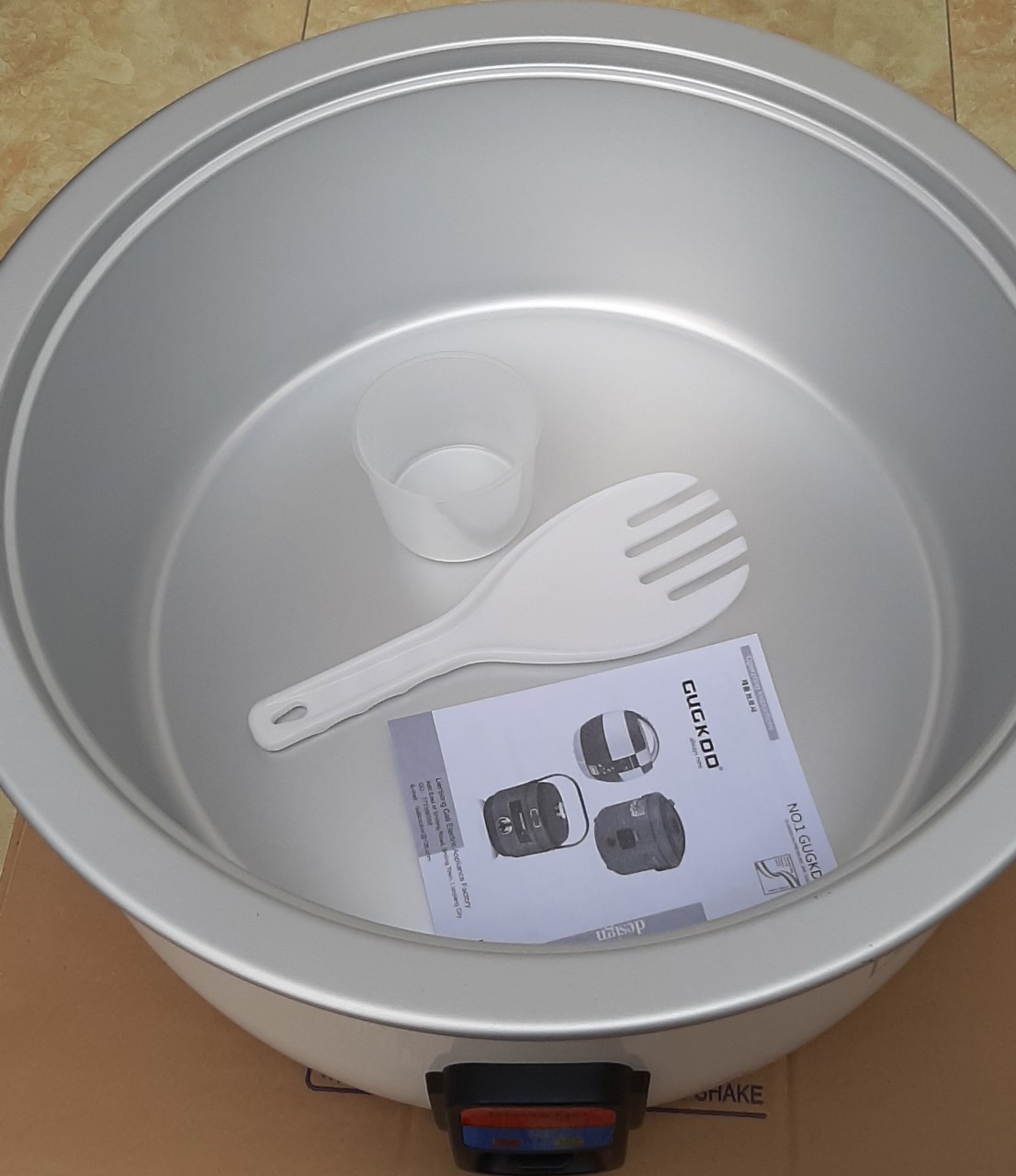 Nồi Cơm Điện Công Nghiệp Cuckoo 4500W 45L