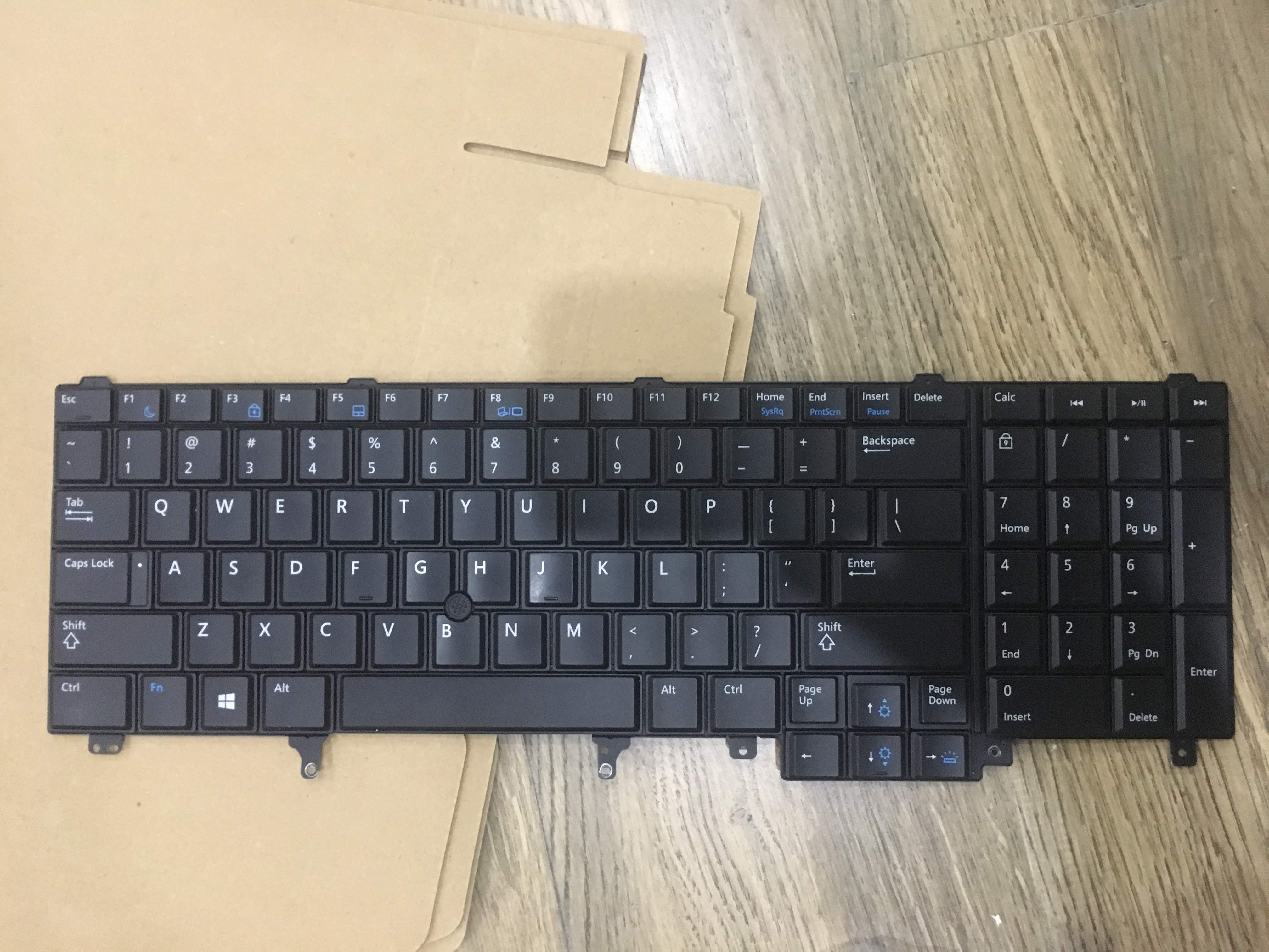Bàn phím laptop Dell Latitude E6530 loại tốt