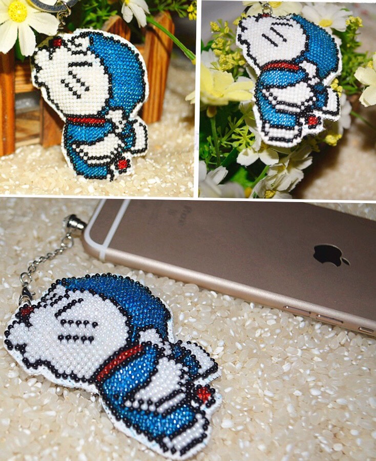 [HCM]Móc khóa đính hạt cườm hình đôremon siêu cute