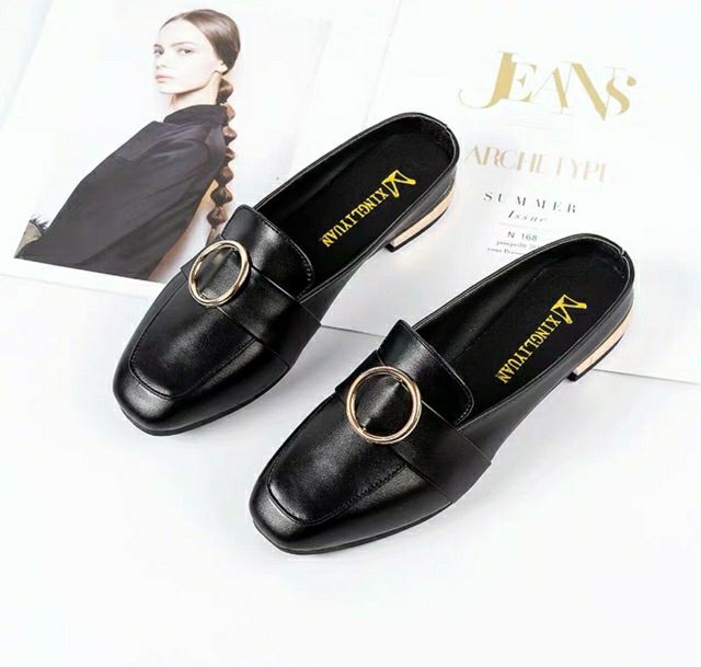 Giày sục da nữ hot trend