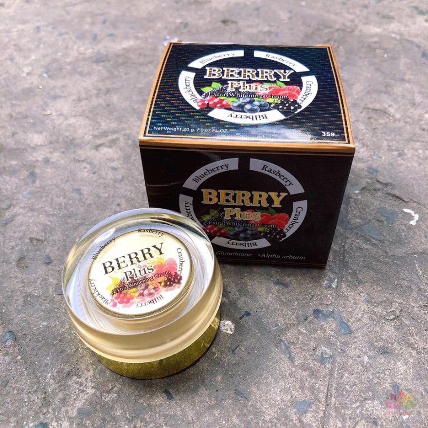Kem berry trái cây 4k plus tàn nhang, nám, đồi mồi