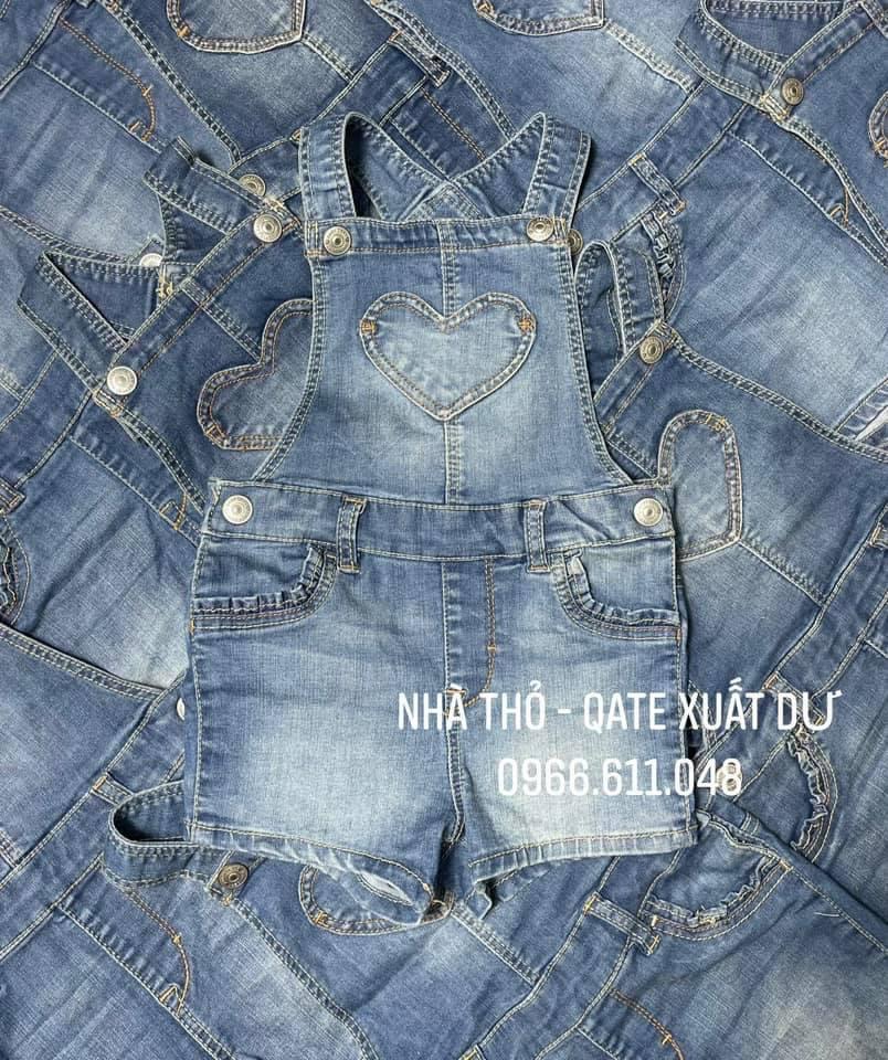 Yếm bò bé gái HM dư xịn
