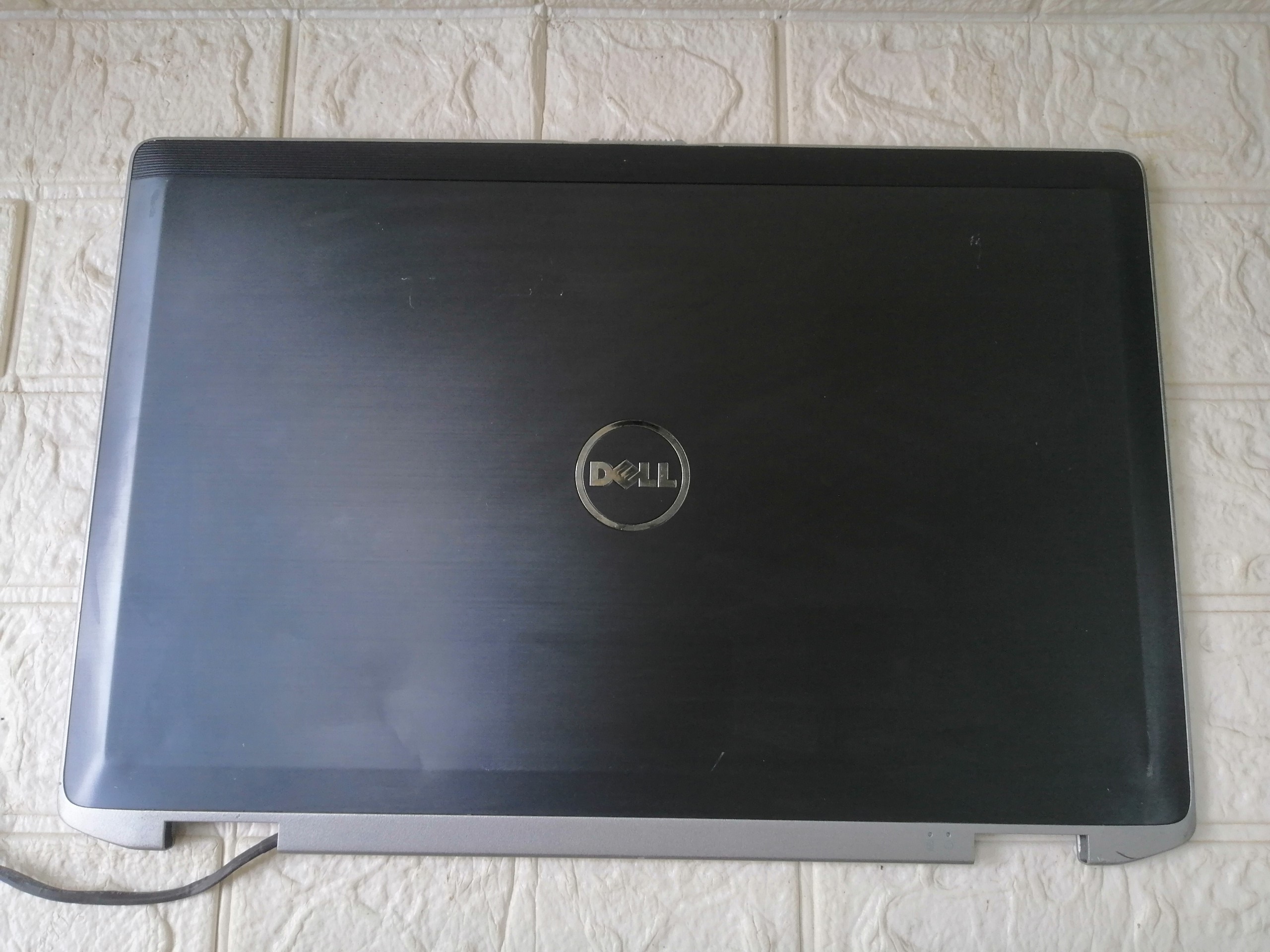 MẶT A VỎ LAPTOP Dell Latitude E6520