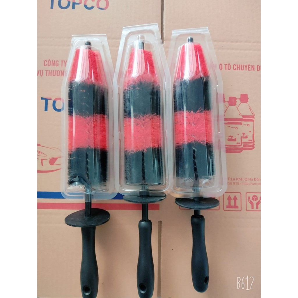 Dụng cụ cọ vệ sinh vành lazang bánh xe