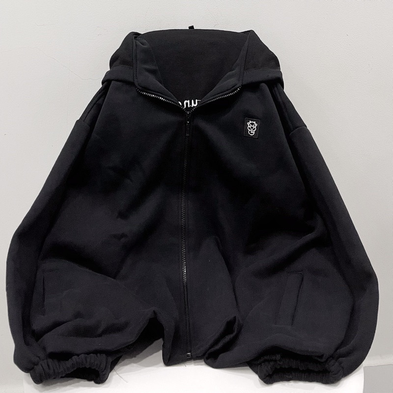 [HCM]áo khoác con bò đen ảnh thật unisex