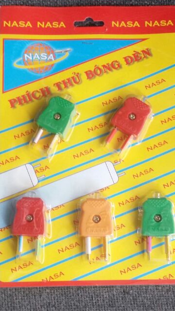 Phích thử bóng đèn + pin - 5 cái...