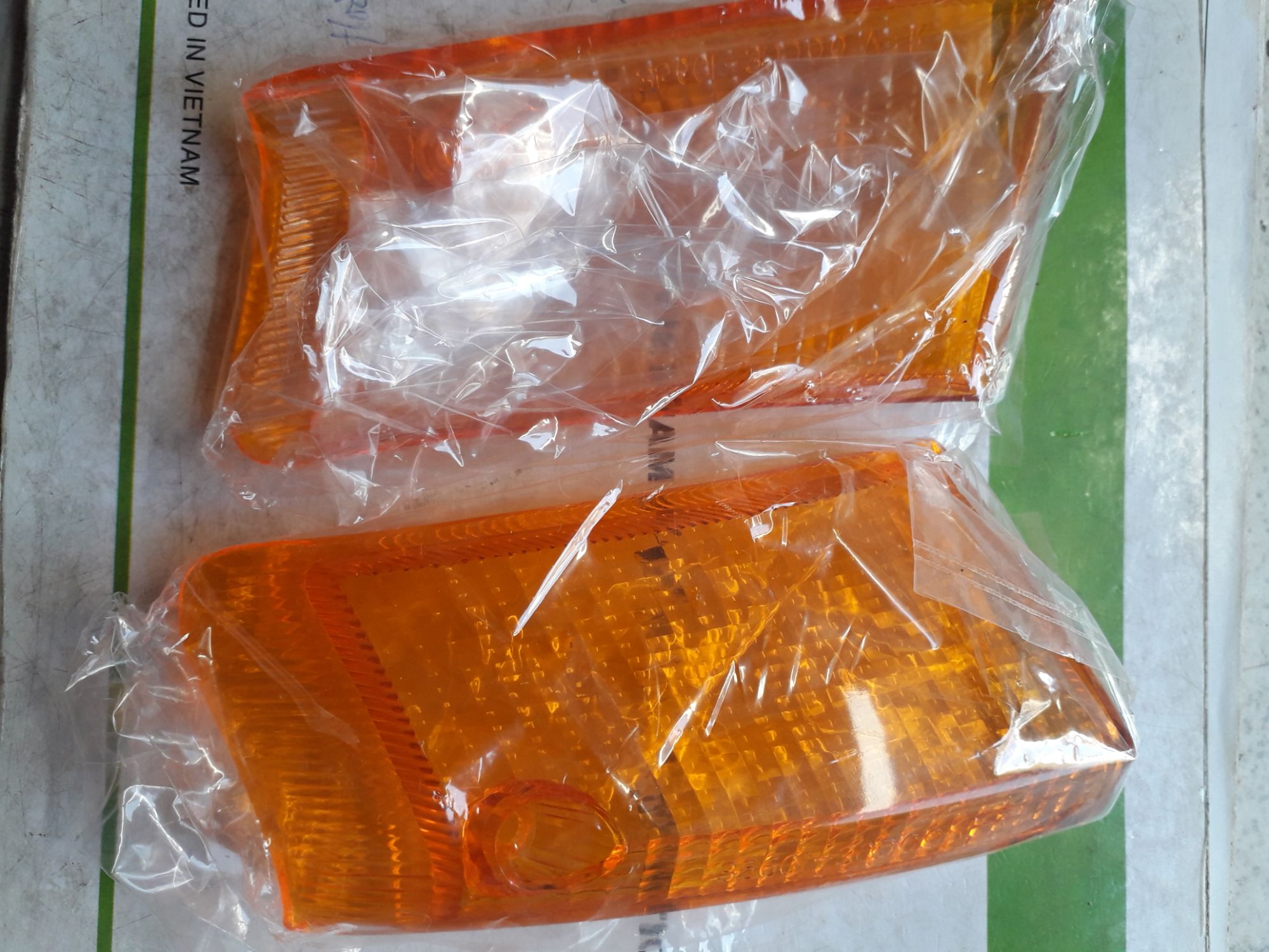 Cặp kính xinhan viva 110