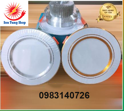 Đèn âm trần , mắt trâu led 7w 3 màu , phi 90 đế tản nhiệt nhôm viền vàng,viền bạc