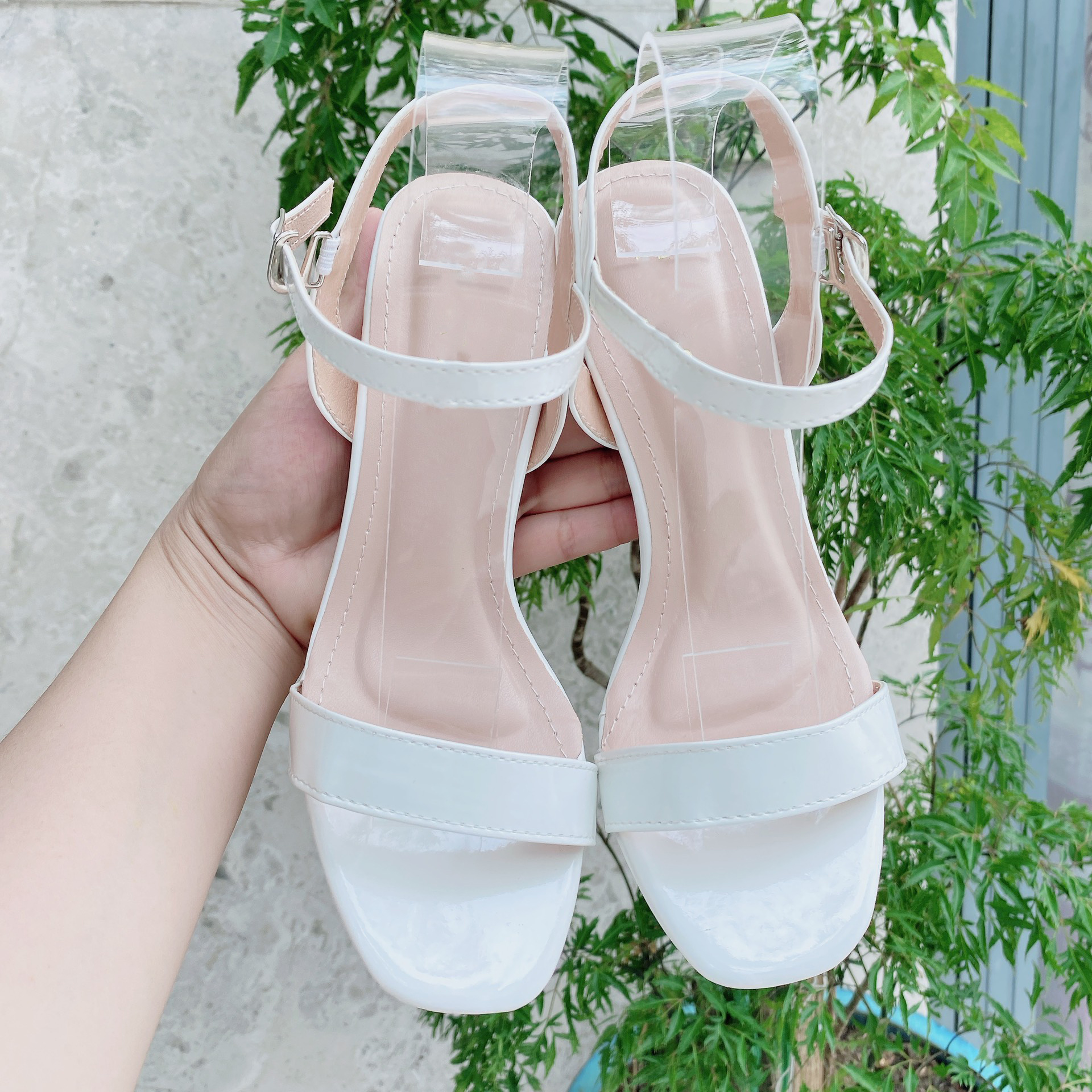 giày cao gót 13 phân quai mảnh TRẮNG