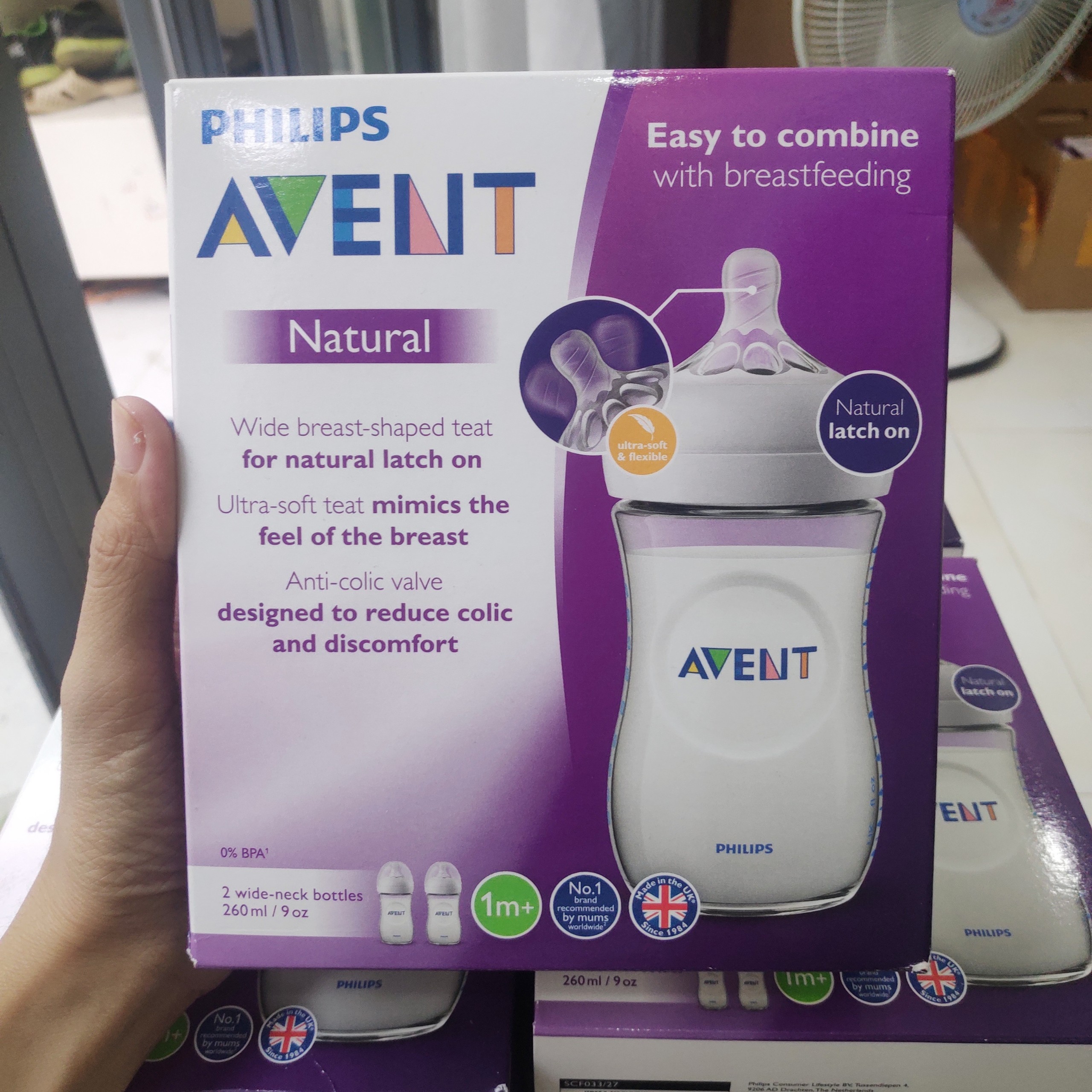 Bình sữa Philips Avent Natural 260ml (Sản xuất tại Anh) (SCF693/13)