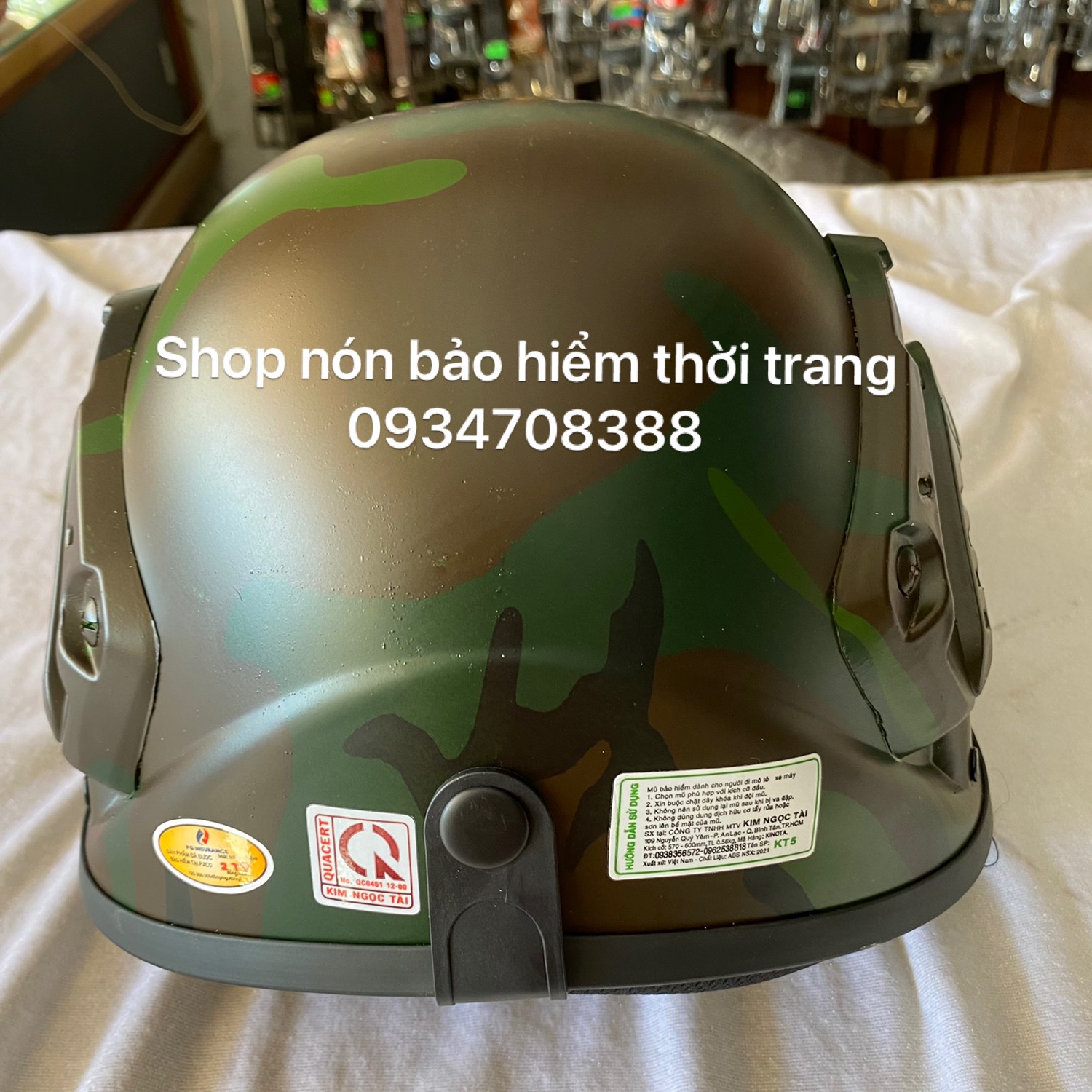 NÓN BẢO HIỂM LÍNH ĐỨC VÀNH IN RẰN RI