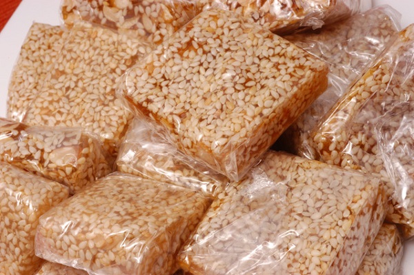 MÈ XỬNG THIÊN HƯƠNG (HỘP ĐỎ 500GR)