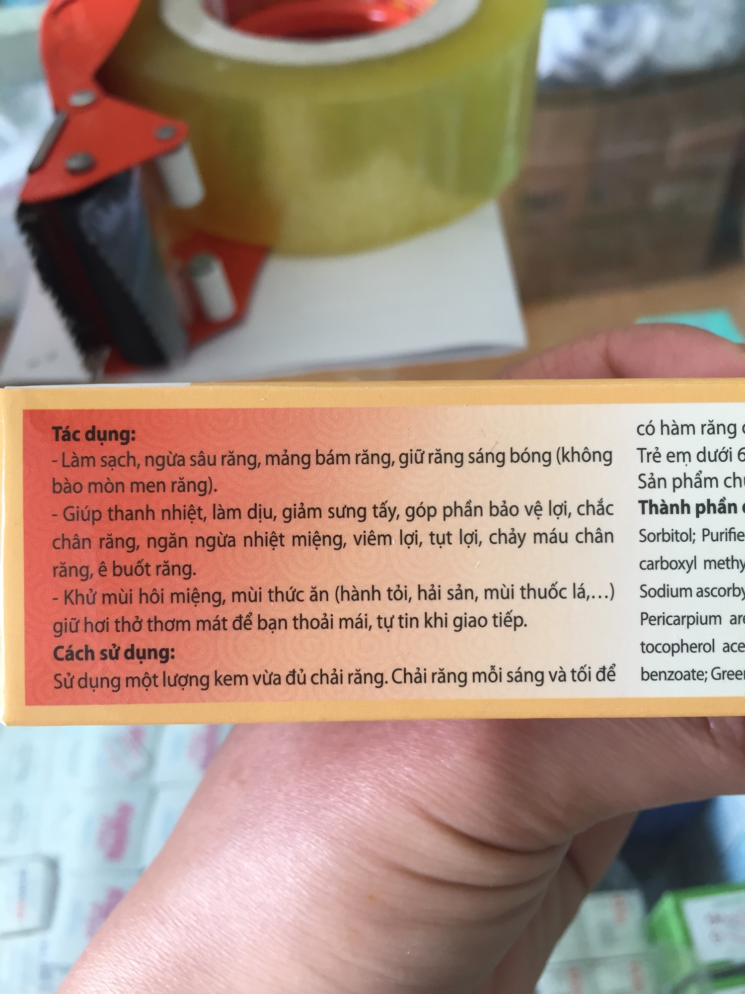 Kem đánh răng dược liệu Ngọc Châu 125gr