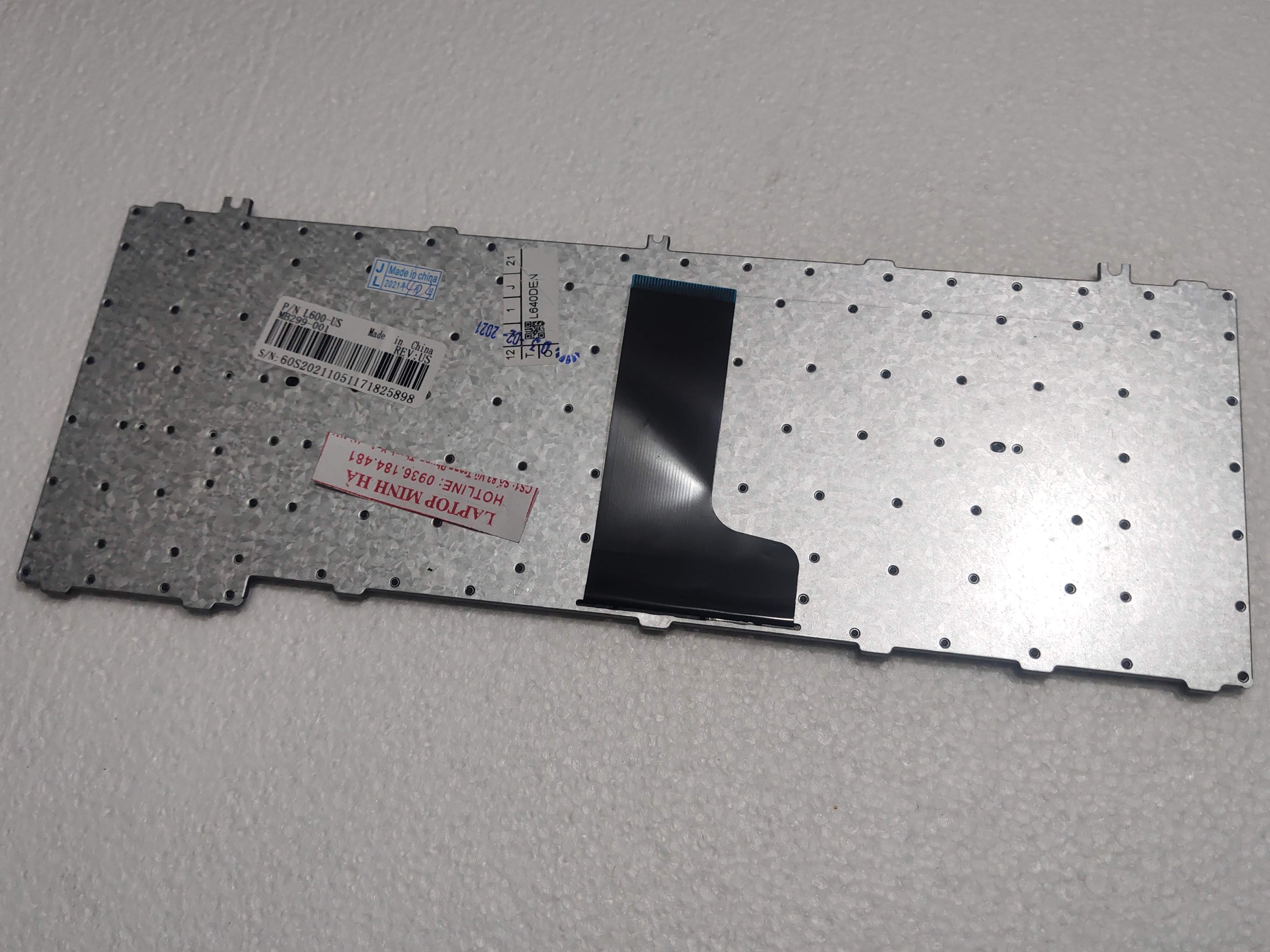 Bàn phím laptop Toshiba Satellite C640