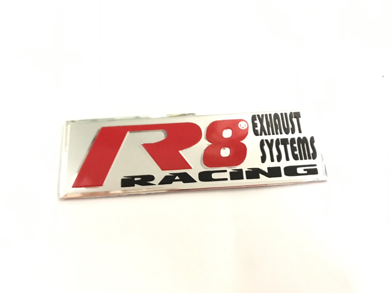 Tem R8 racing nhôm