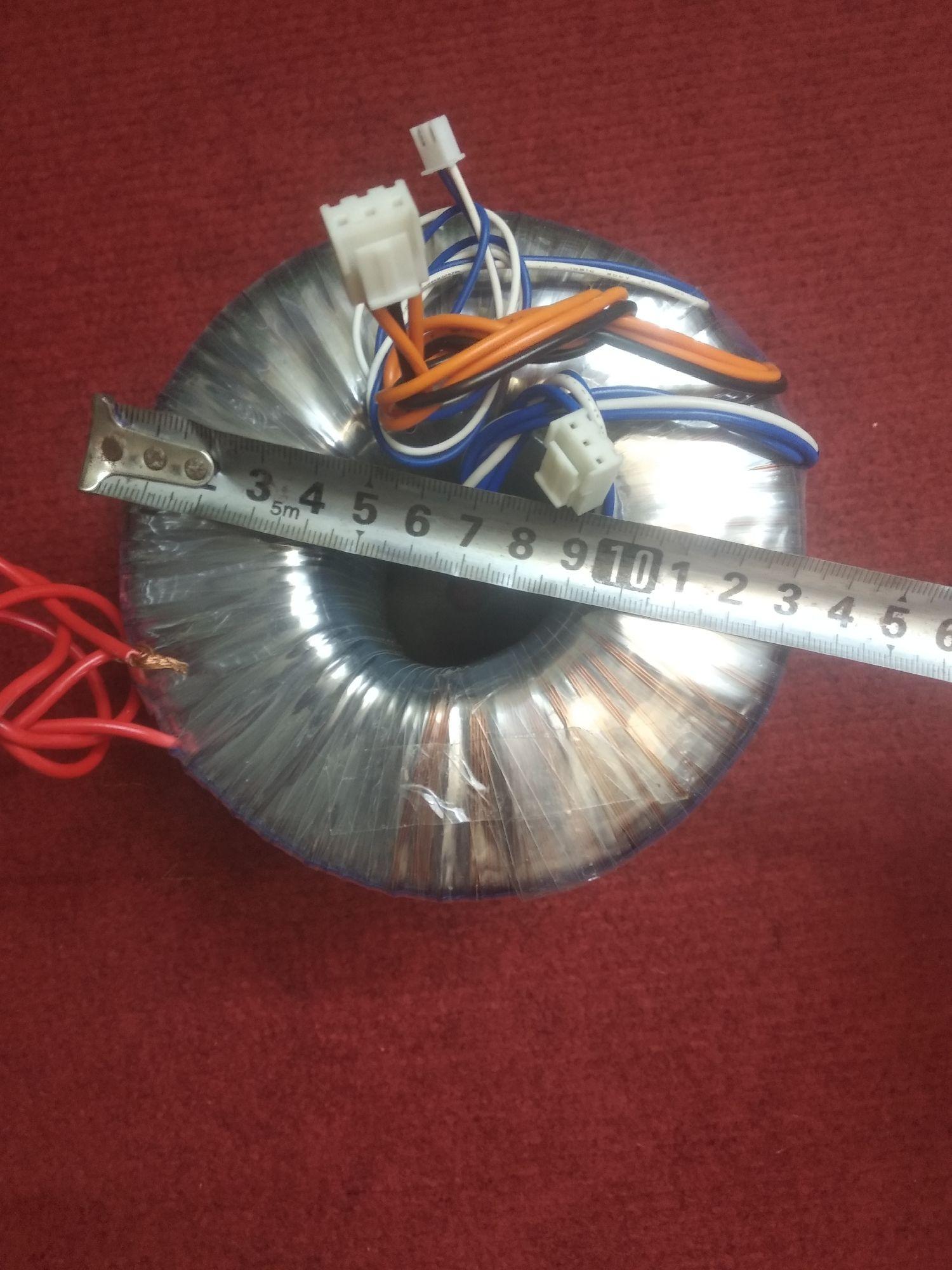 biến áp xuyến 40a 60v-0-60