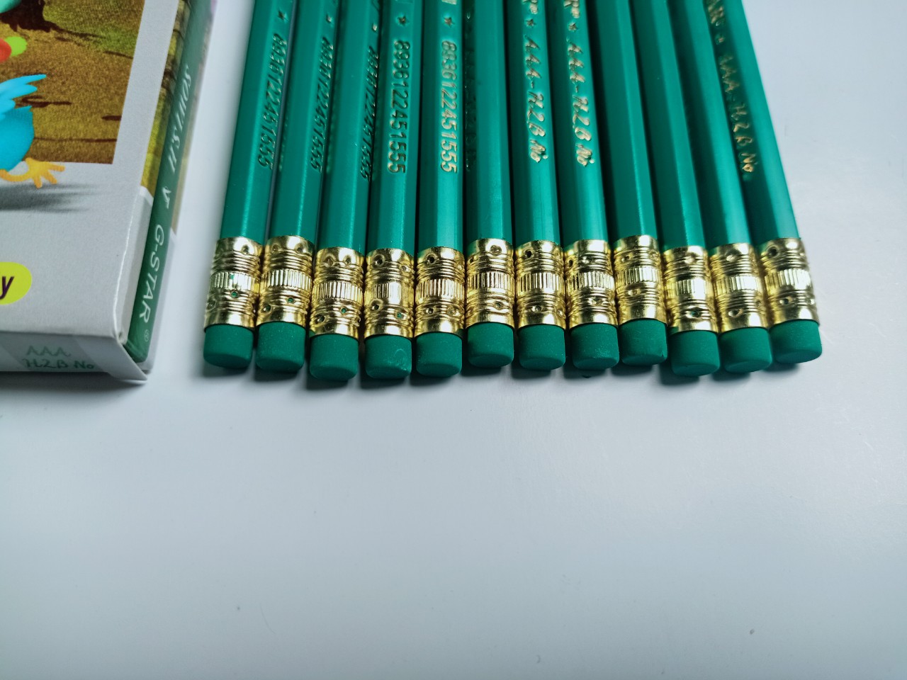 BÚT CHÌ ĐEN BBB-H2B (12 CÂY/ HỘP) GSTAR