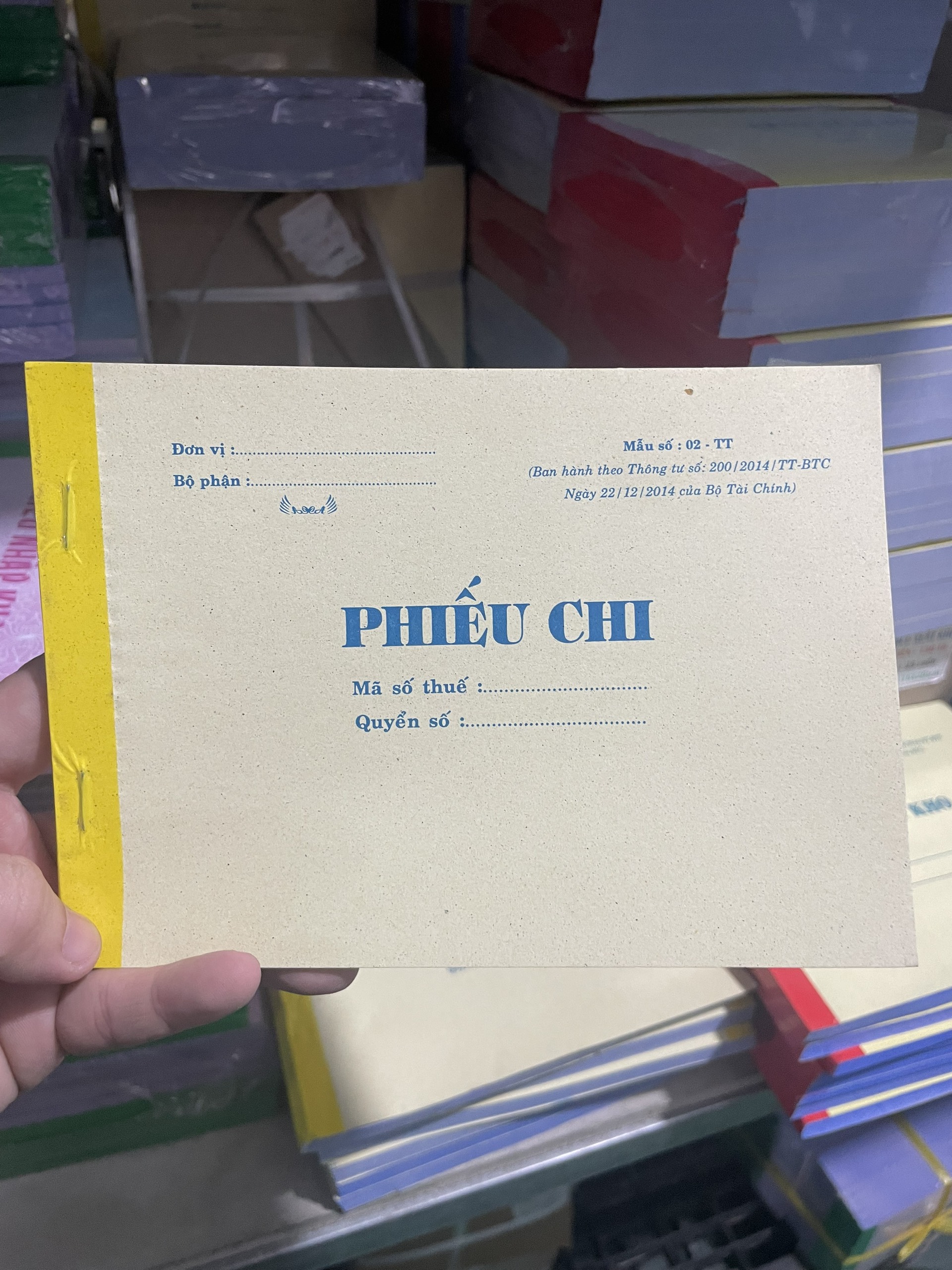 (1 Quyển) Phiếu thu - Phiếu chi 3 liên (150 tờ) Khổ 13x19