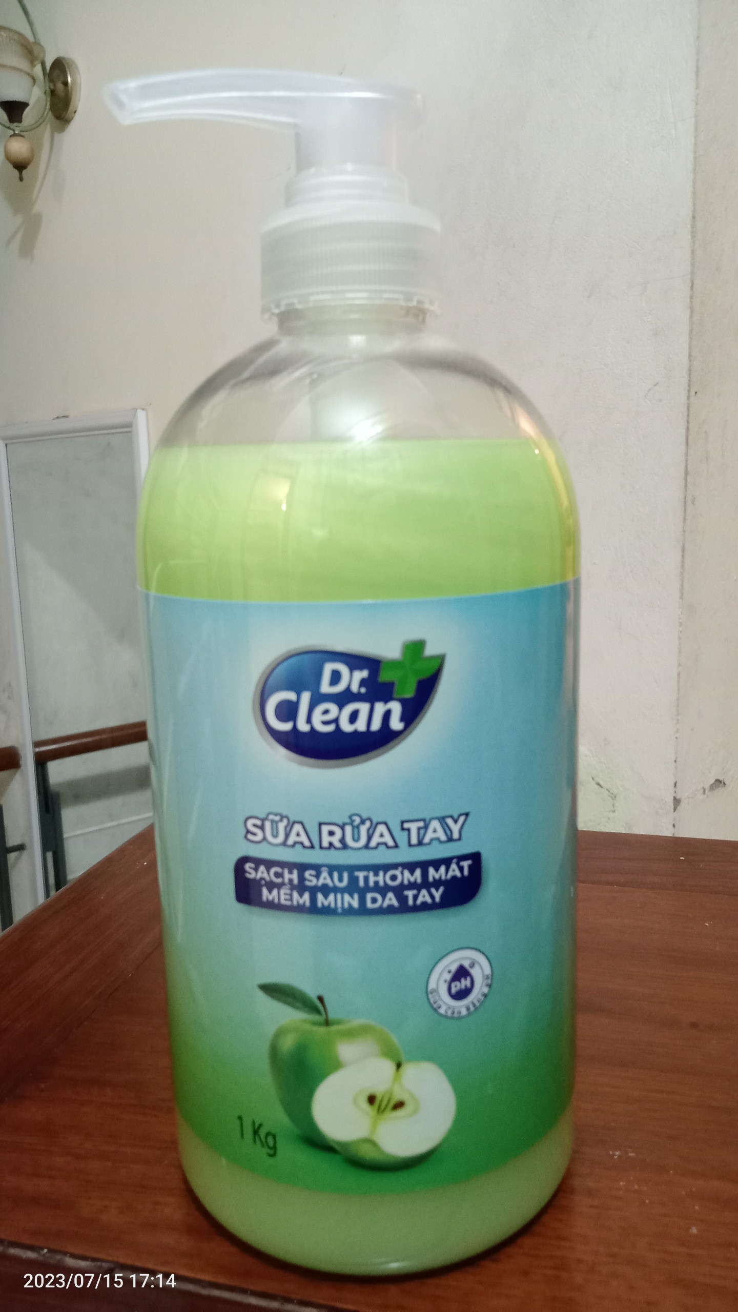Nước rửa tay Dr.Clean 1 Lít