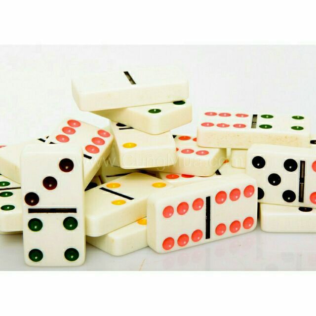 Cờ Domino Nhựa