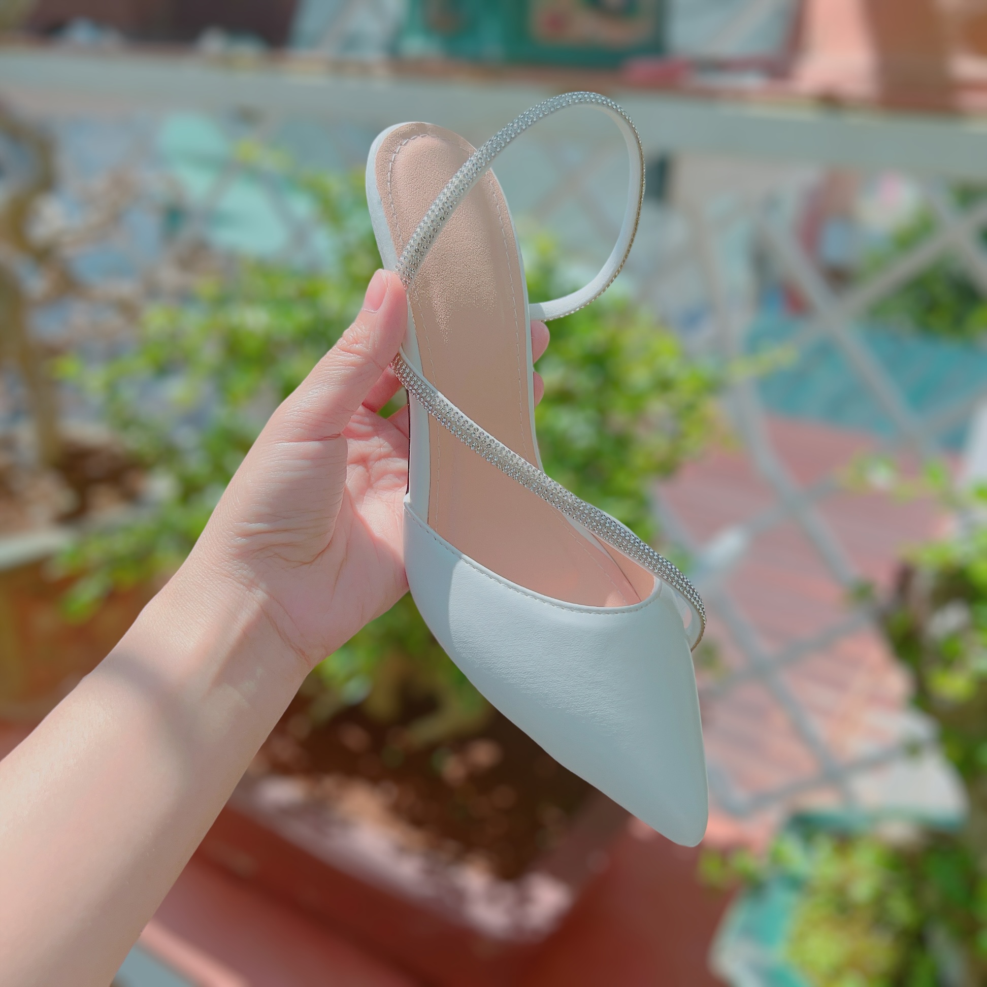 Giày nữ ( fom to 1.5) cao 7cm phối quai đá mang được 2 kiểu - B53