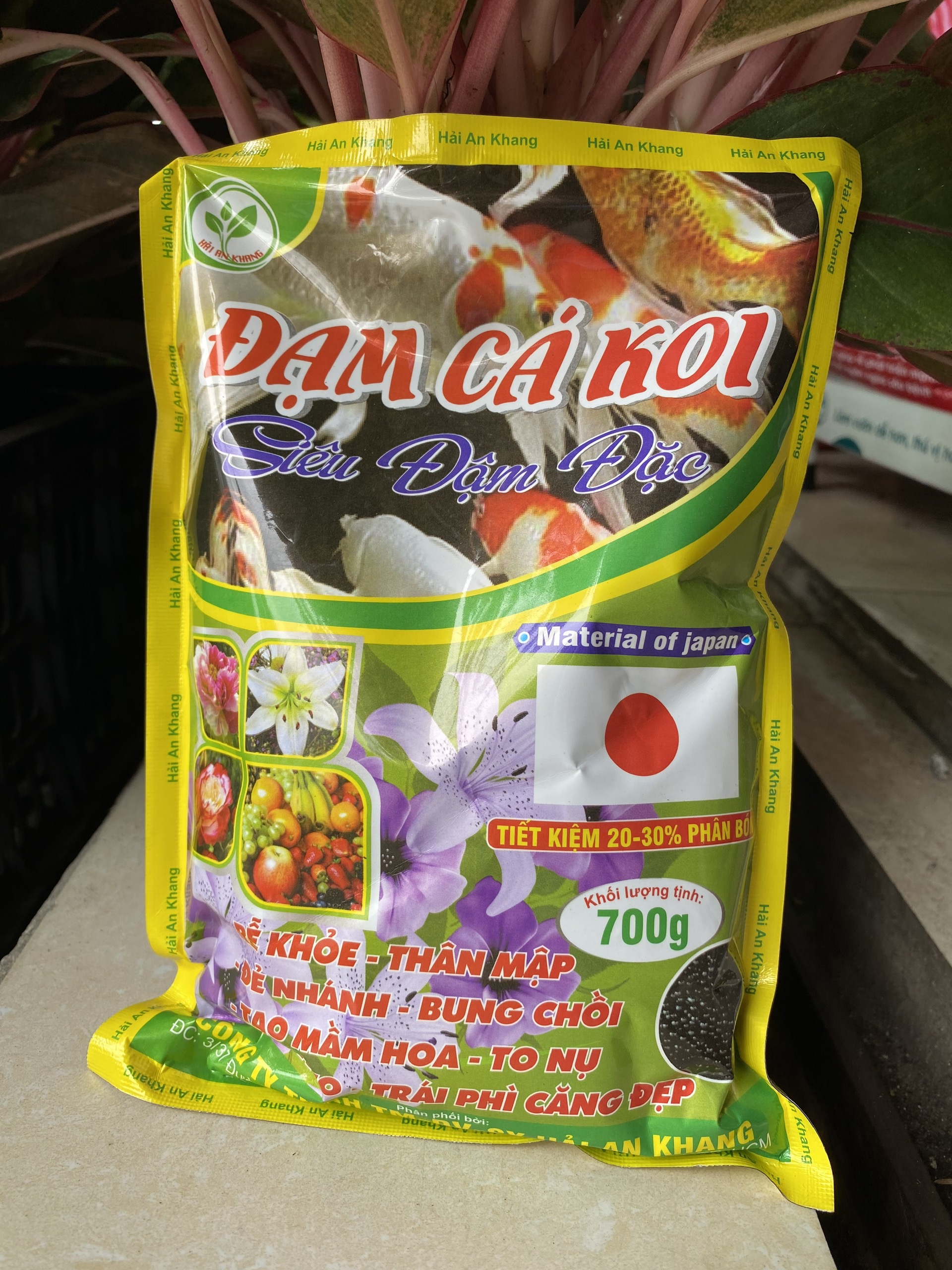 PHÂN BÓN ĐẠM CÁ KOI NHẬT SIÊU ĐẬM ĐẶC GÓI 700 GR