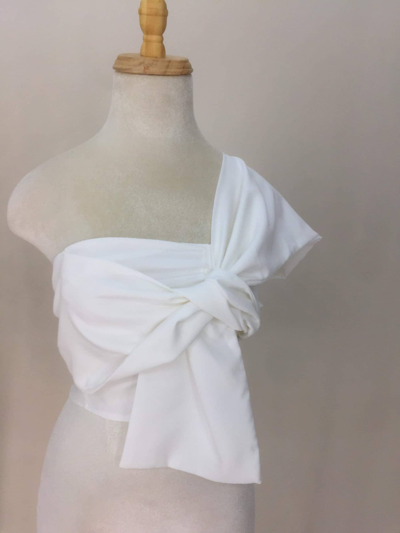 [HCM]Áo CROPTOP Lệch 1 Bên Vai