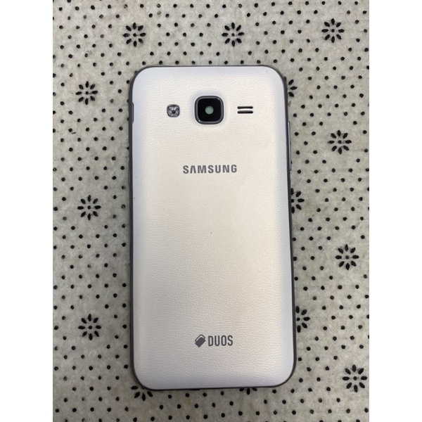 Bộ vỏ + sườn samsung j200 zin hàng cao cấp
