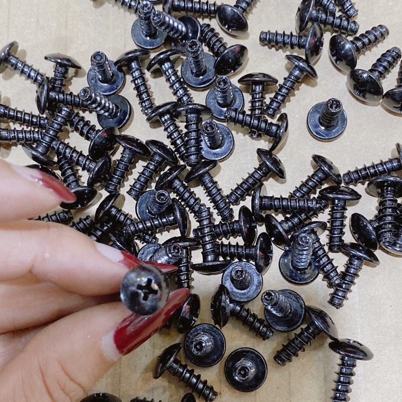 (Giá 5 con)Ốc dàn áo Yamaha 5li15 xoắn màu đen đầu lục giác, đầu vít 3 ke