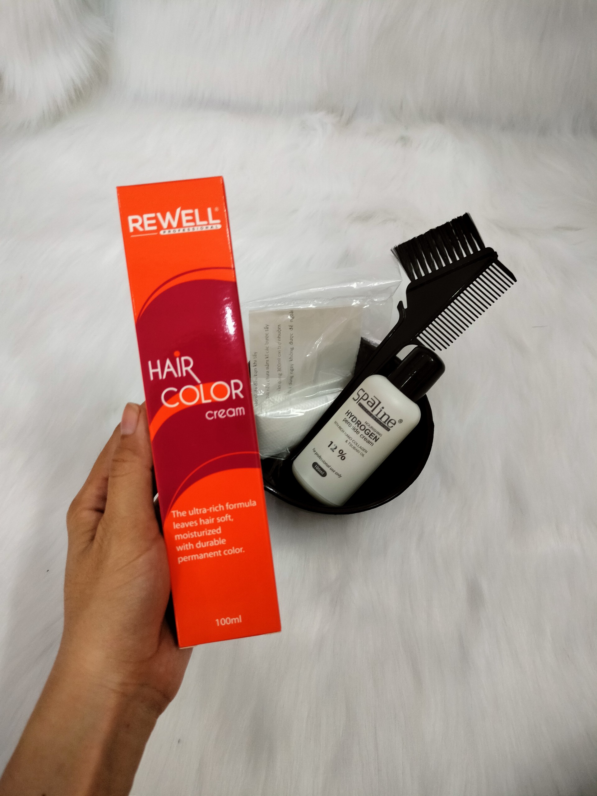 Combo nhuộm Rewell, oxy, bao tay, chén, lược