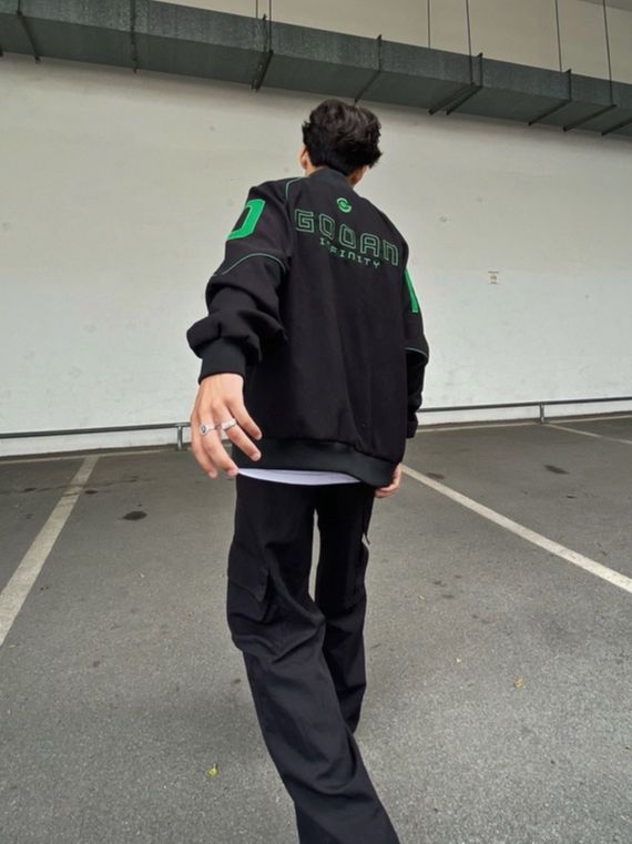 Áo Khoác Bomber Varsity Gooan Infinity Form Rộng
