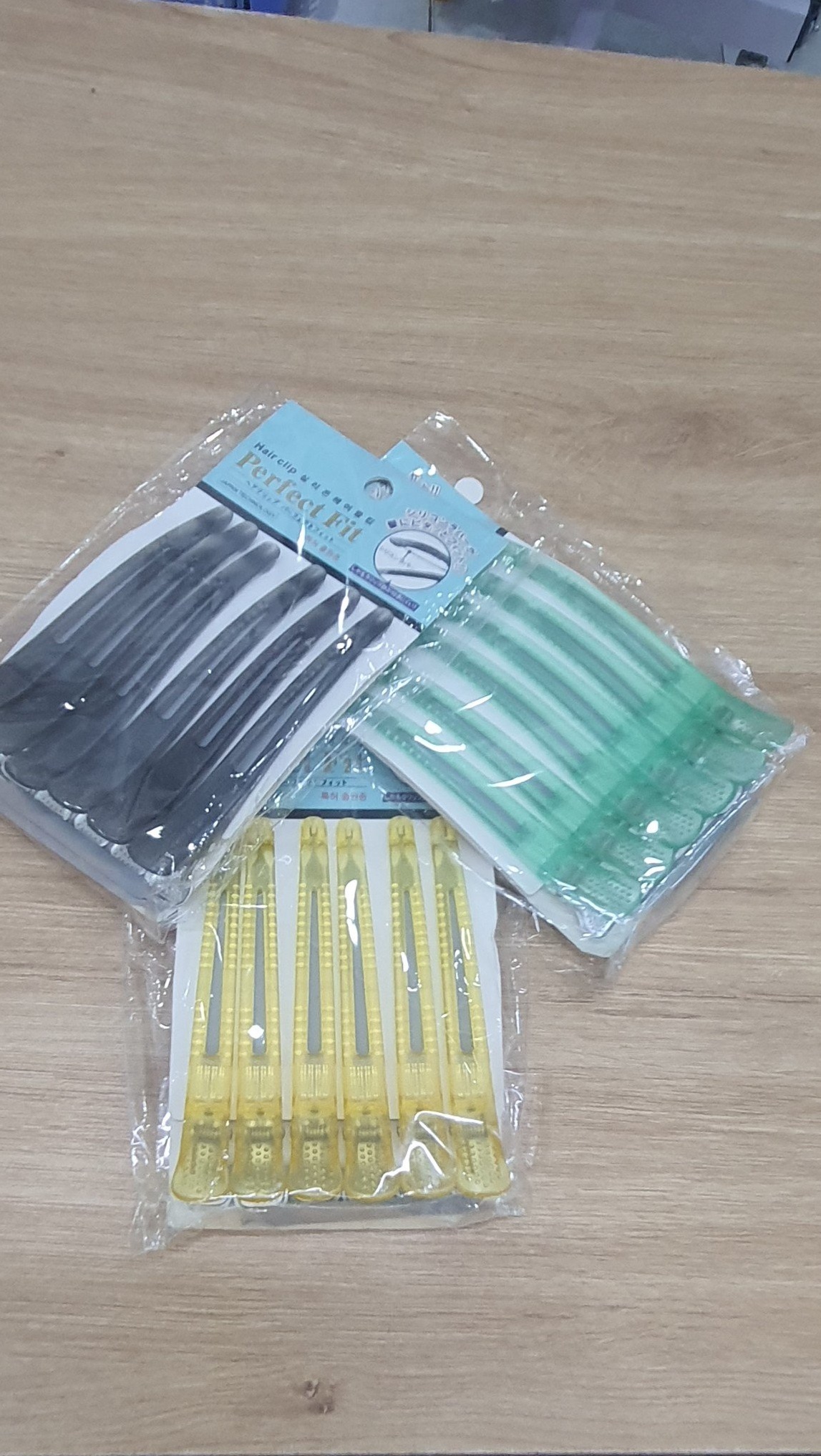 kẹp vịt - kẹp chia tóc mỏ vịt cá sấu lốc 6 kẹp (màu ngẫu nhiên)