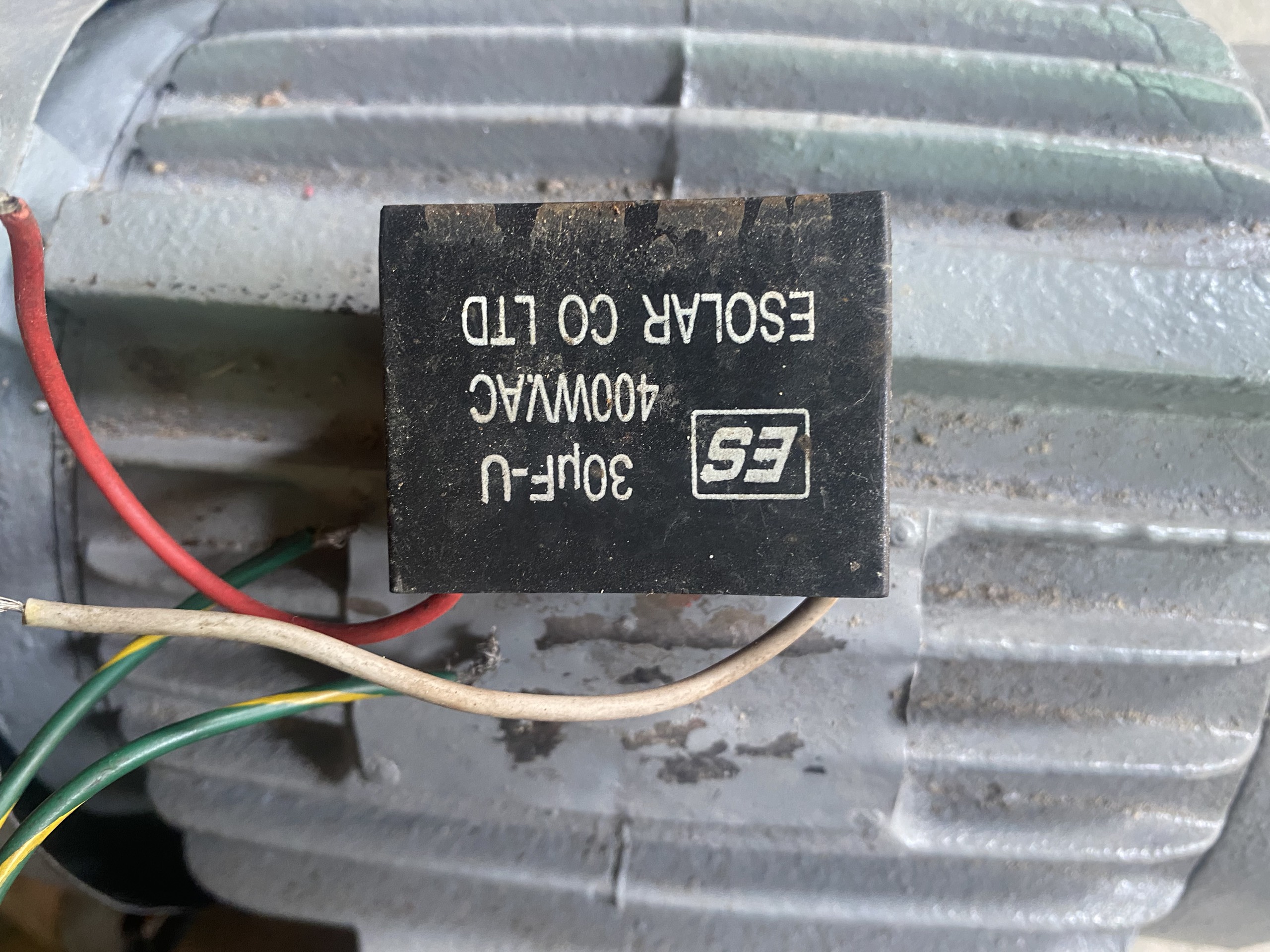 Tụ điện 30UF
