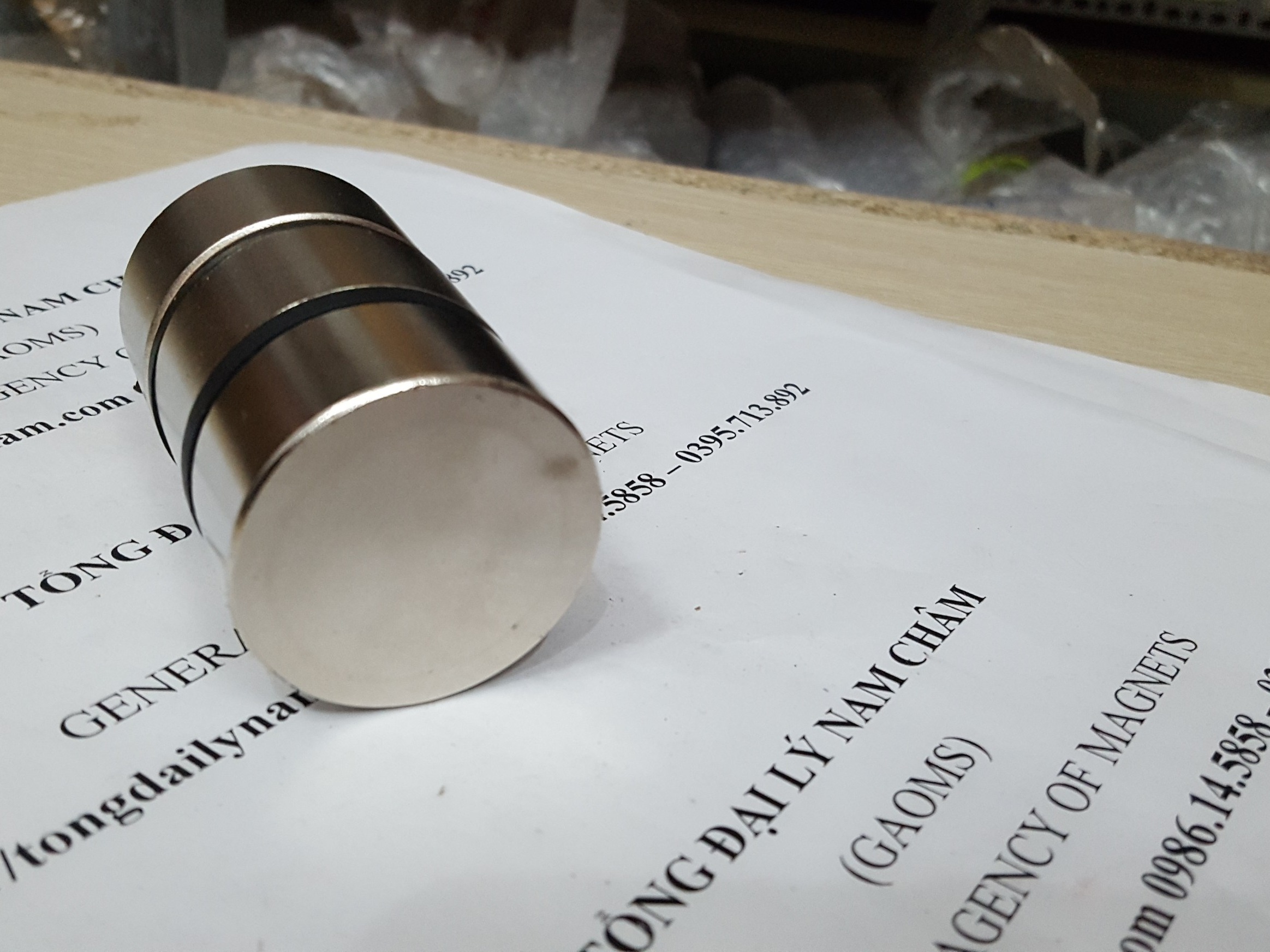 Nam châm siêu mạnh 40x20mm