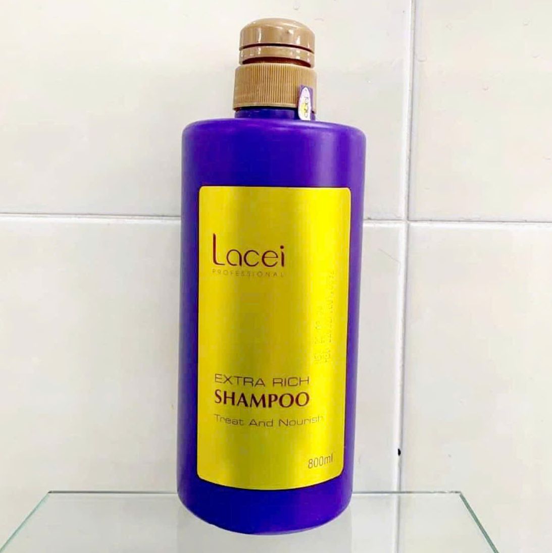Dầu Gội Lacei Tím Extra Rich 800ml Hương thơm quyến rũ, mềm mượt, giữ ẩm 800ml