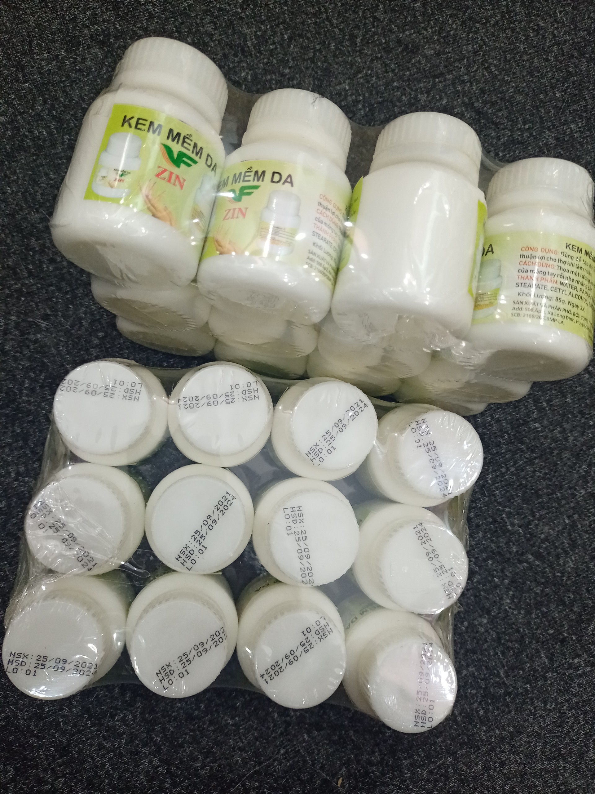Kem mềm da Zin 12 hủ / lốc
