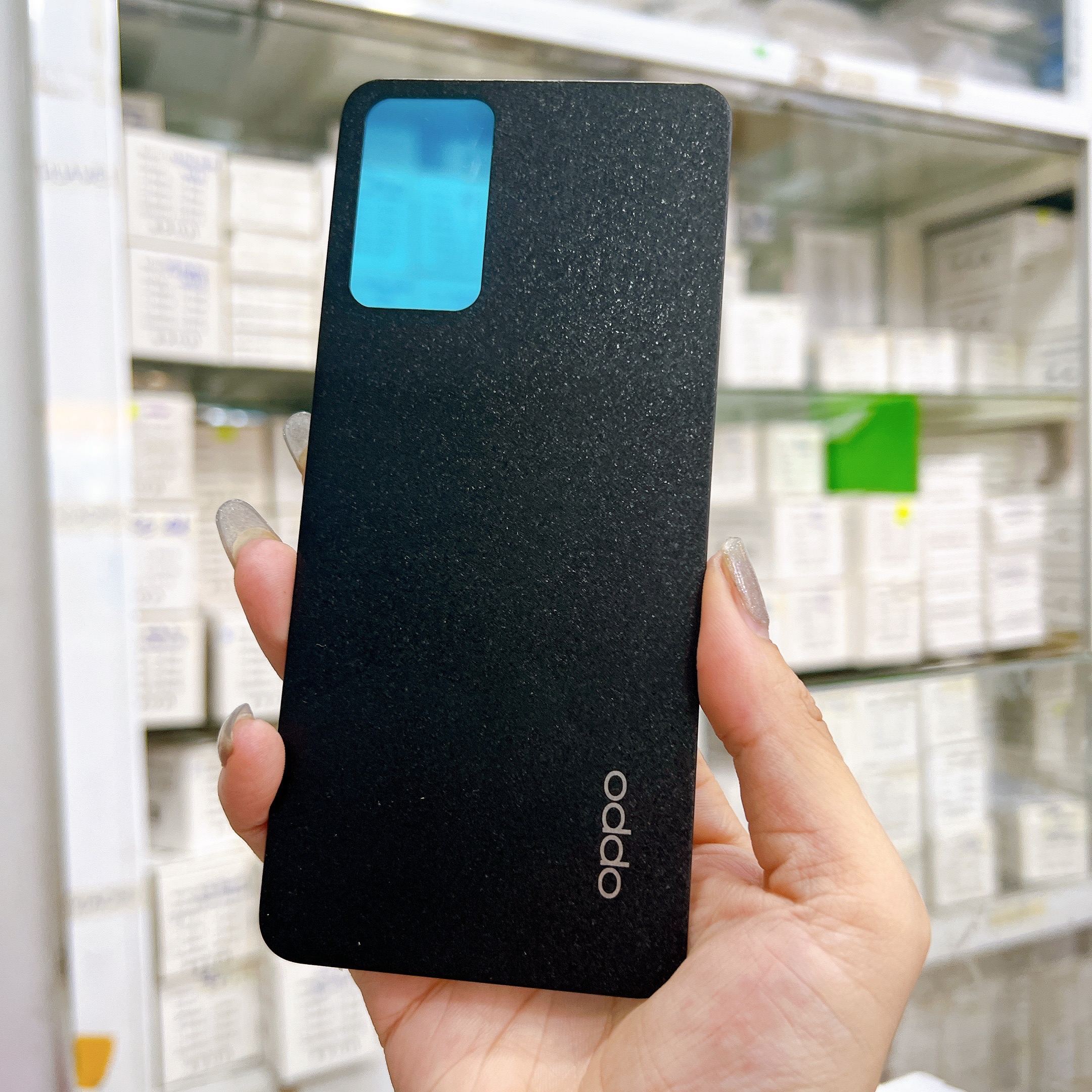 Nắp lưng Reno 6 5G ( không kính camera )