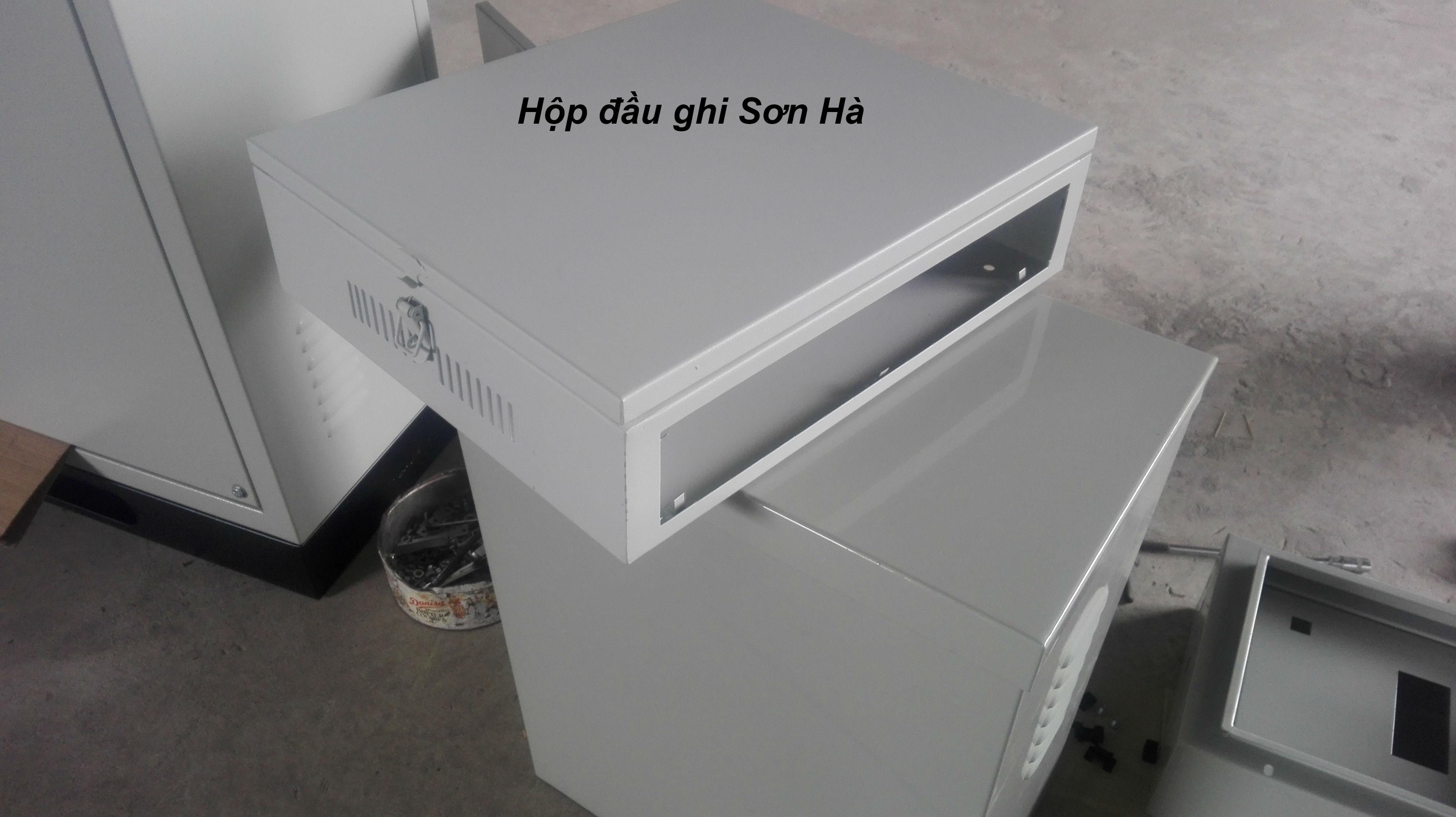 Hộp đầu ghi camera