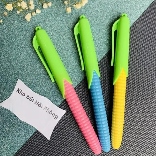 Bút mực hình bắp ngô